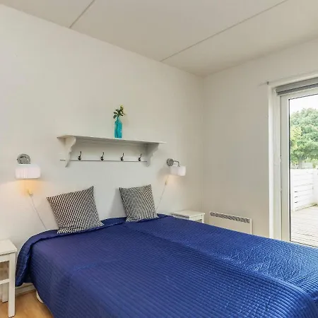 4 Person In Rudkobing-by Traum * Rudkøbing